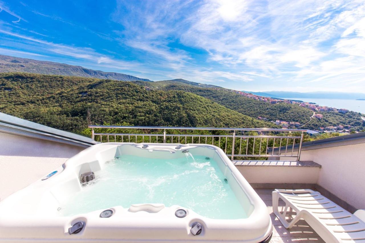 Apartman Aqua-Juric Crikvenica Exterior photo