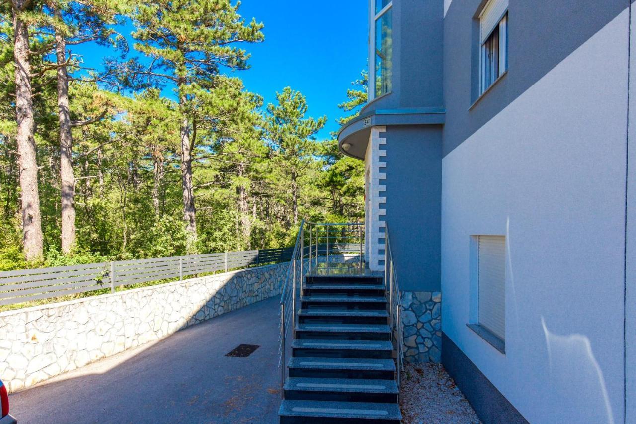 Apartman Aqua-Juric Crikvenica Exterior photo